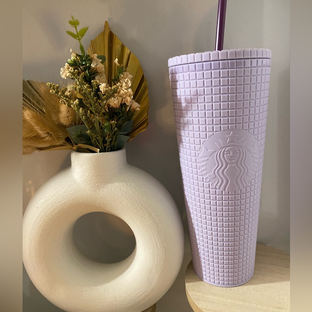 24oz grid Starbucks cup
